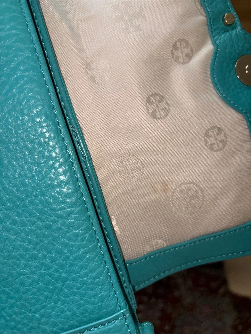 Tory Burch Teal Leather Crossbody Bag with Chain Strap
